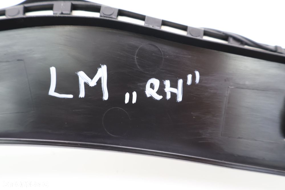 LEXUS LM II LISTWA OSŁONA CZUJNIK KLAPY PRAWA - 10