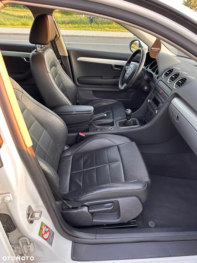 Seat Exeo 2.0 TDI DPF Style - 20