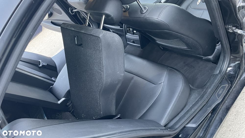 Bmw F30 fotele elektryczne z pamięcią pompowane , dzielona kanapa boczki czarna skóra  Europa - 12