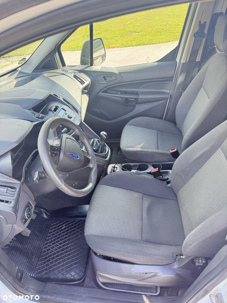 Ford Tourneo Connect Grand - 5