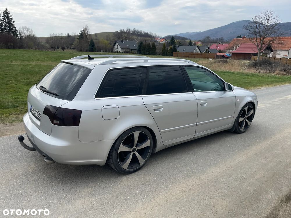 Audi A4 Avant - 6