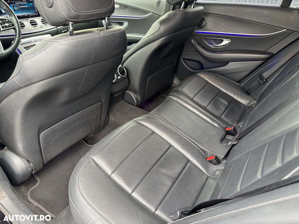 Mercedes-Benz E - 9