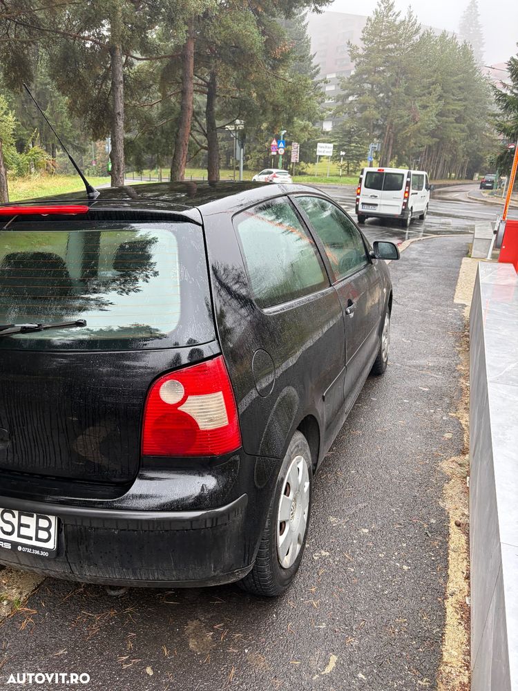 Volkswagen Polo - 4