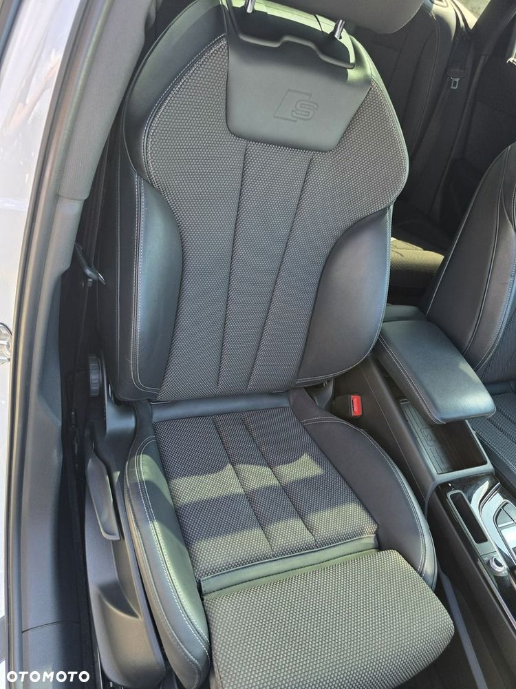 Audi A4 Avant 40 TDI S Line S tronic - 14