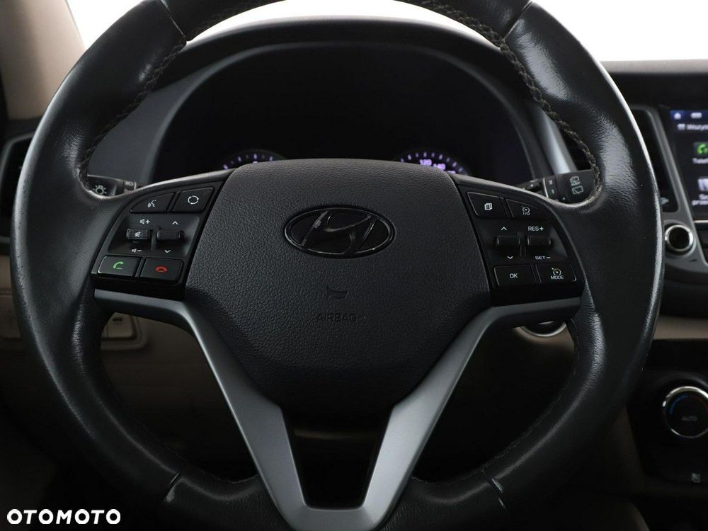 Hyundai Tucson 1.7 CRDI BlueDrive Style 2WD DCT - 22