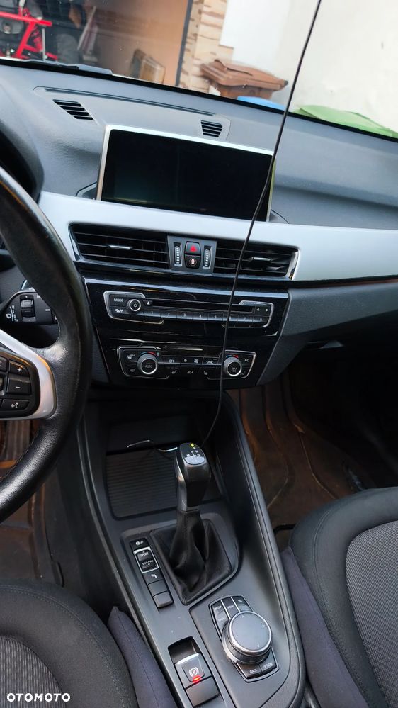 BMW X1 ver-sdrive18d-business-edition - 7