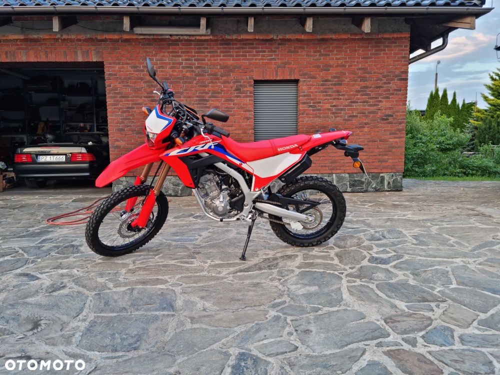 Honda CRF - 3