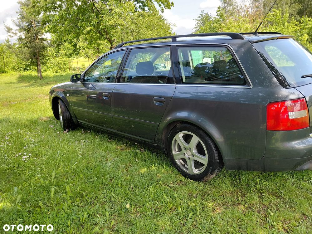 Audi A6 Limousine 2.4 - 19