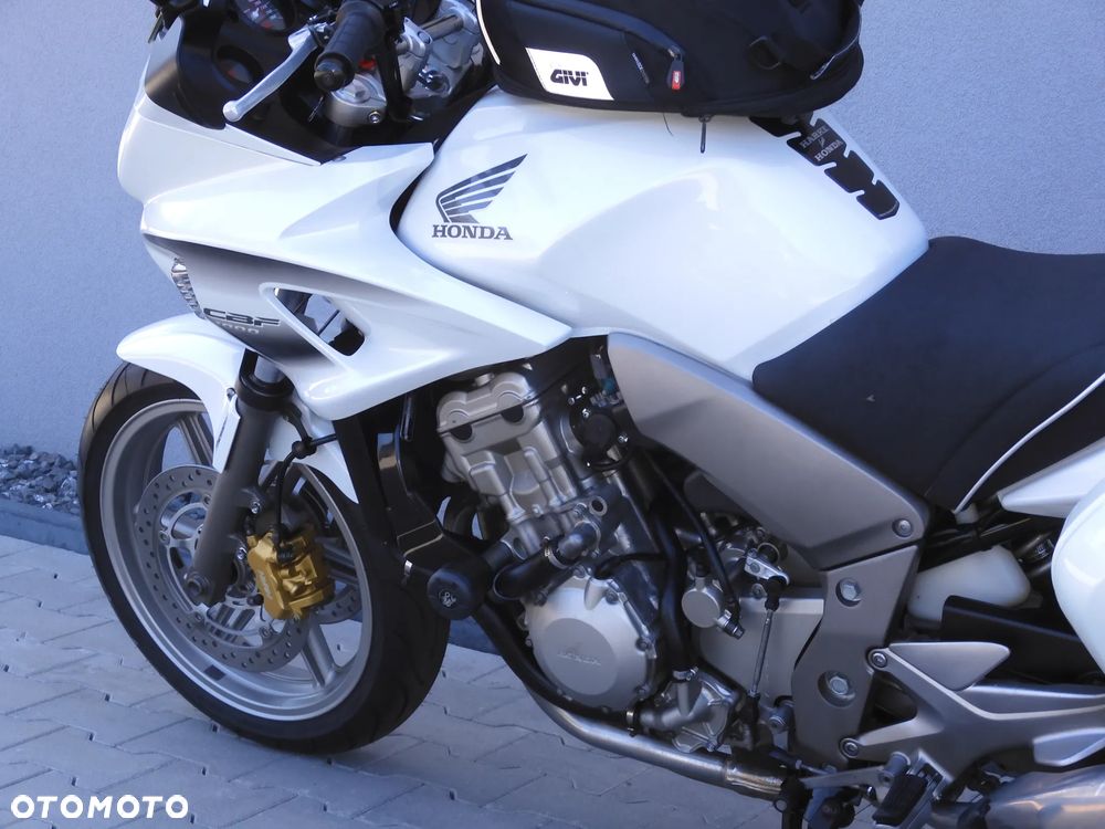 Honda CBF - 13