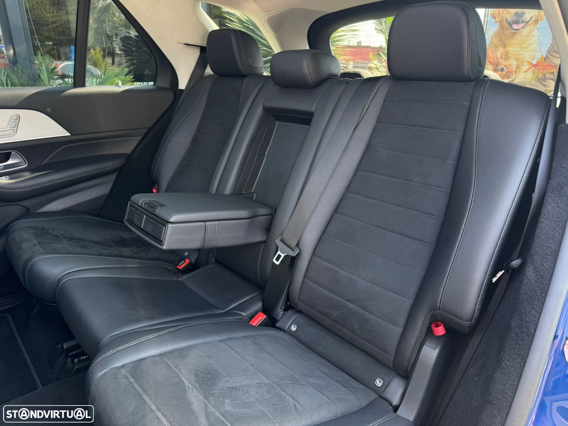 Mercedes-Benz GLE 300 d 4Matic - 24