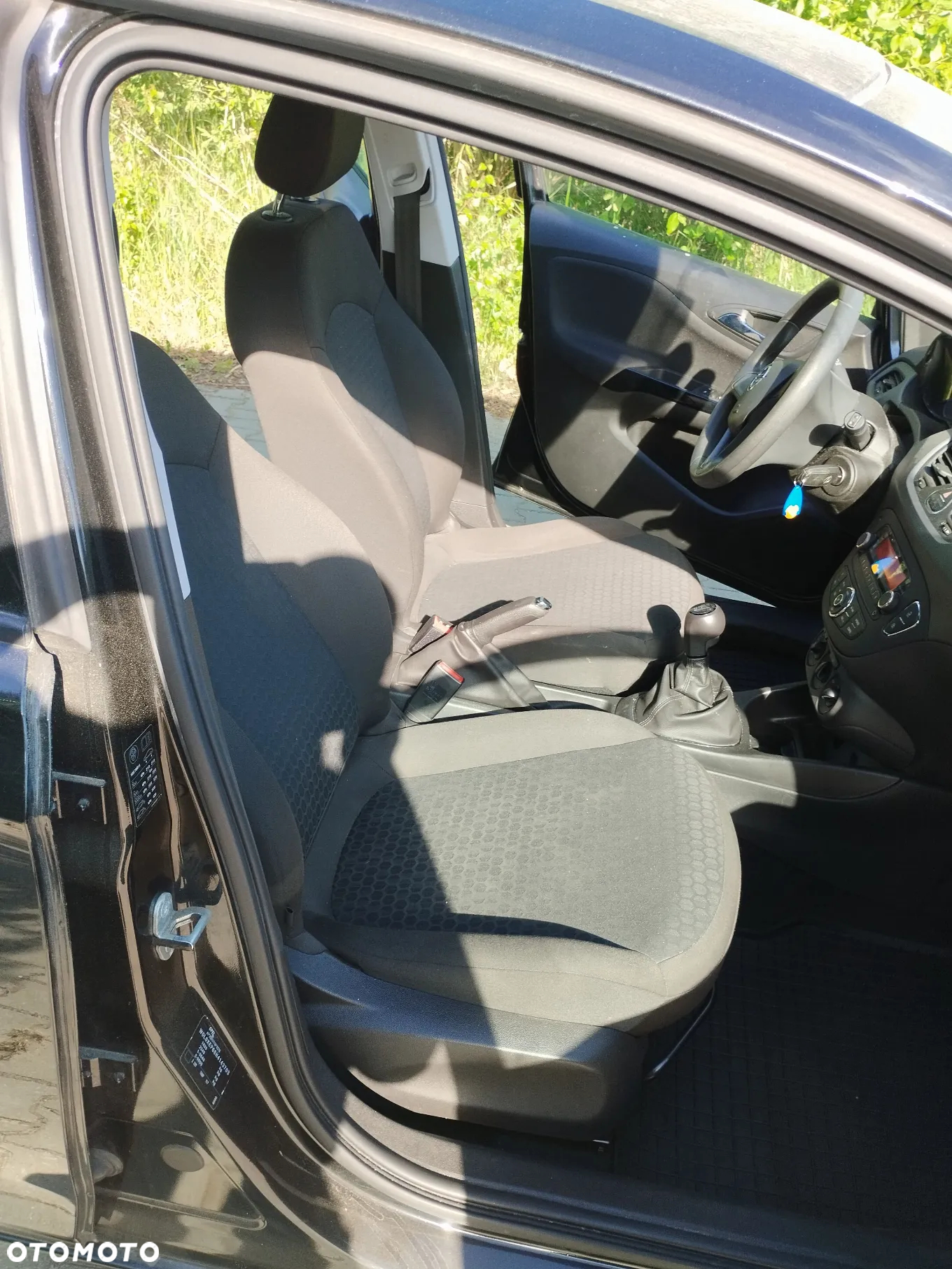 Opel Corsa 1.2 120 Jahre - 19