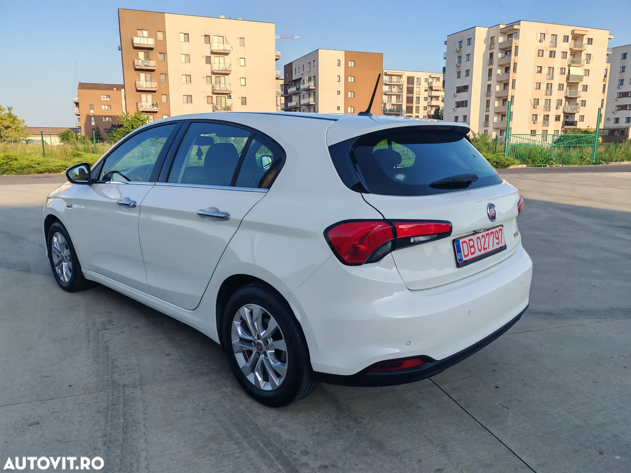 Fiat Tipo 1.3 Mjet Lounge - 26
