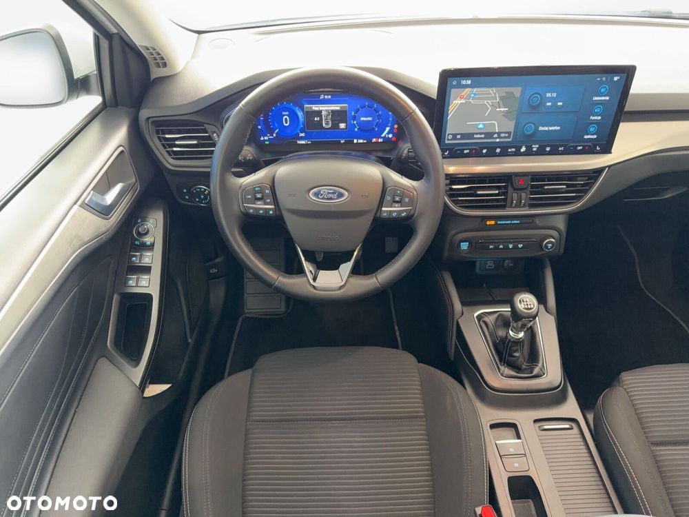 Ford Focus - 20
