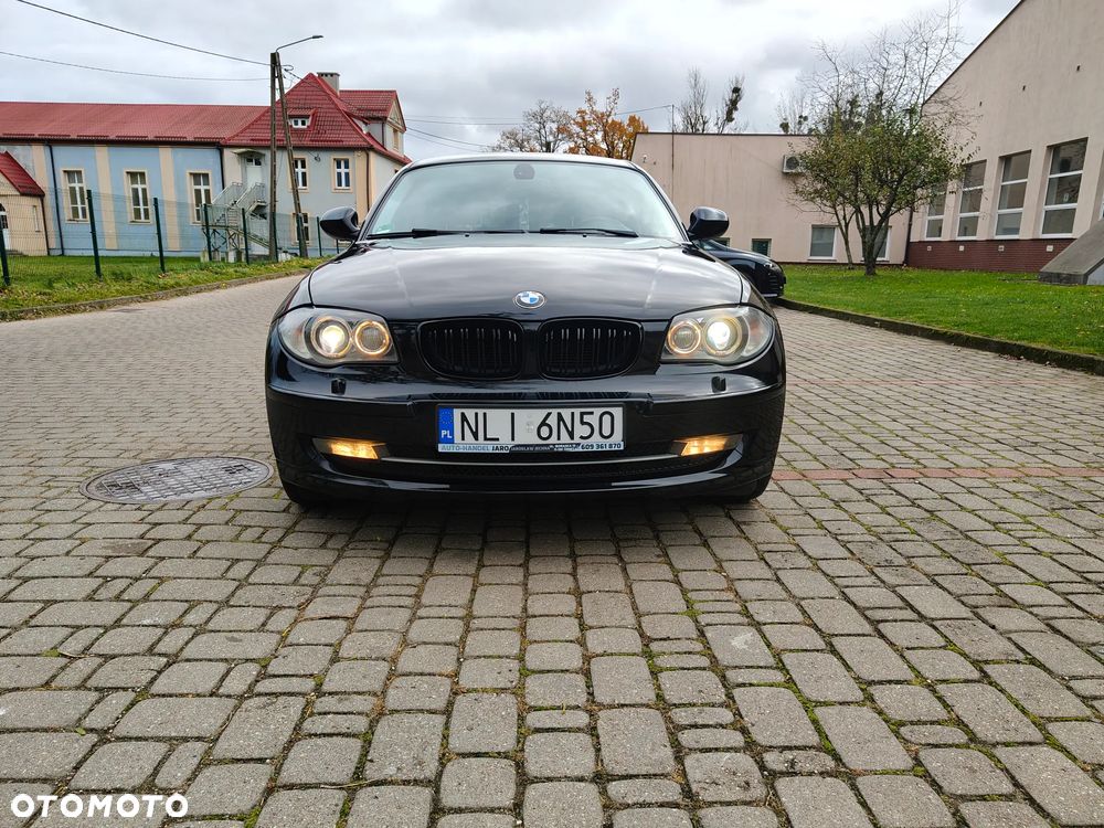 BMW Seria 1 118d Sport Line - 16