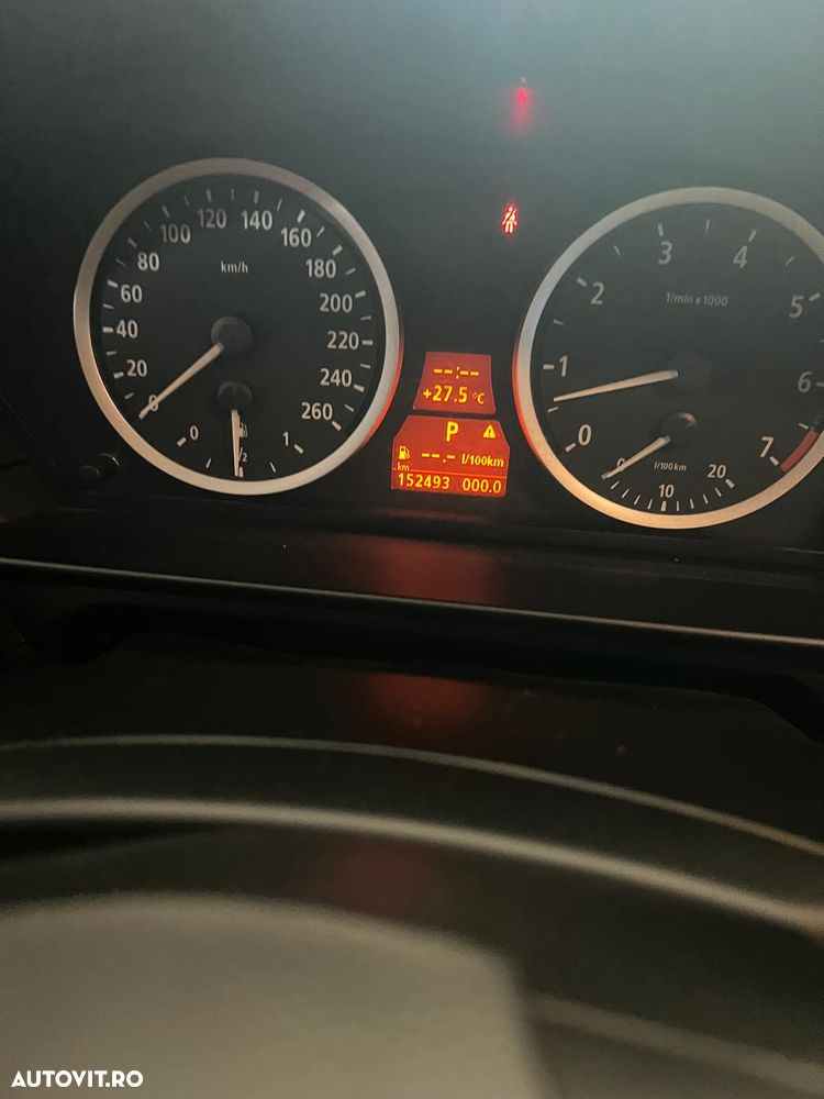 BMW Seria 5 530iA - 12