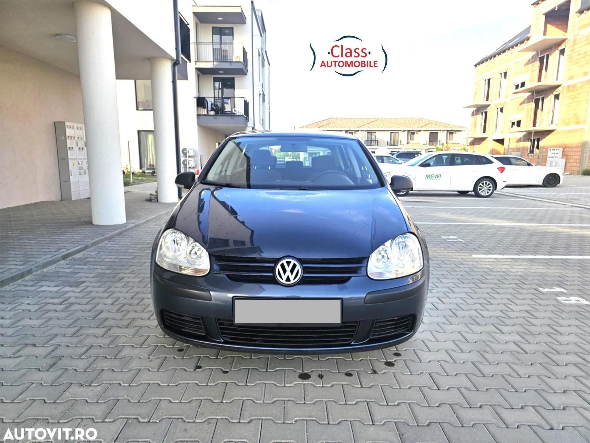 Volkswagen Golf 1.9 TDI DPF Comfortline - 10