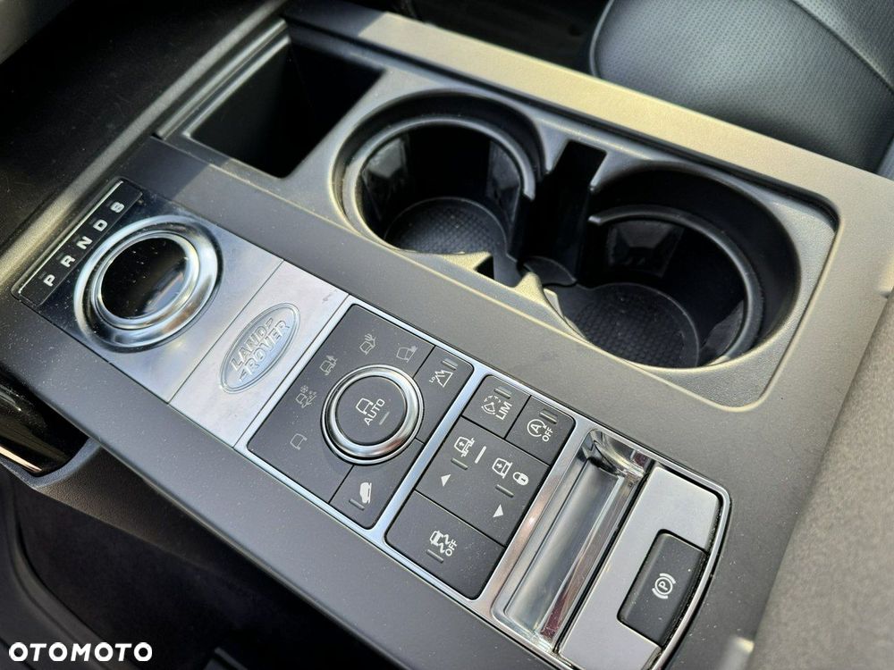 Land Rover Discovery - 16