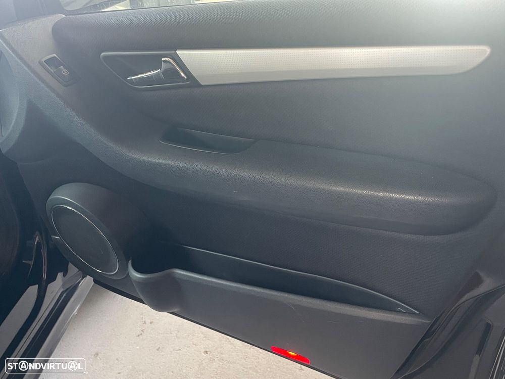 Mercedes-Benz A 180 CDi Avantgarde - 19