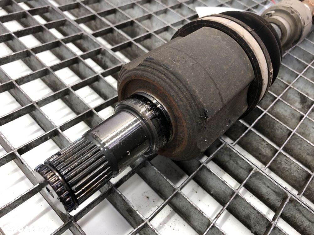 PÓŁOŚ LEWY PRZÓD  KIA OPTIMA (JF) 2015 - 2022 1.7 CRDi 104 kW [141 KM] olej napędowy 2015 - - 2