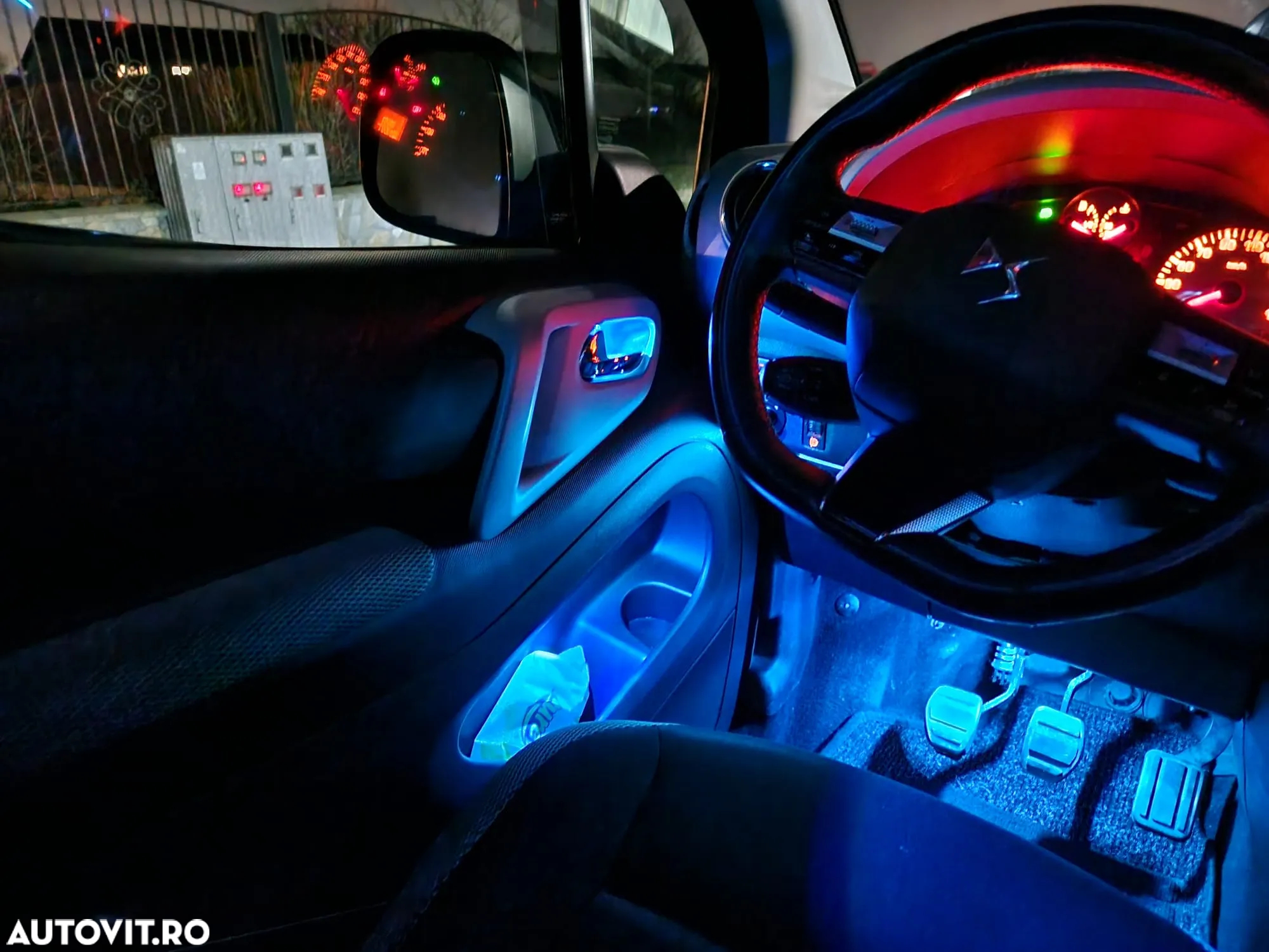 Citroën Berlingo Multispace HDi 115 FAP Selection - 13