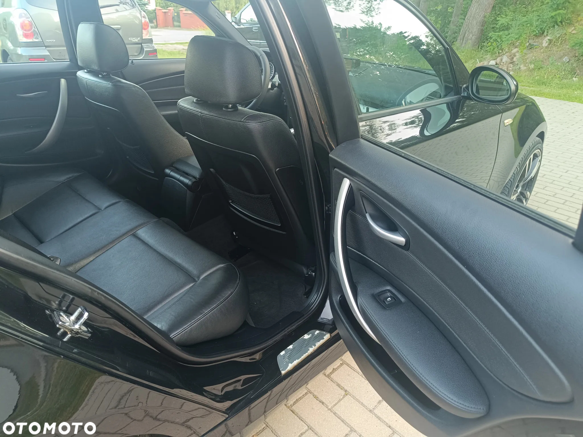 BMW Seria 1 120d DPF Edition Sport - 21
