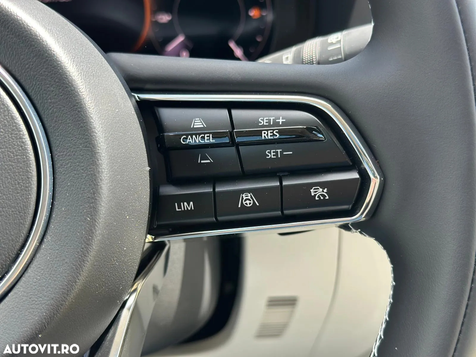 Mazda CX-80 2.5 e-Skyactiv AT8 AWD PHEV Takumi Plus - 29