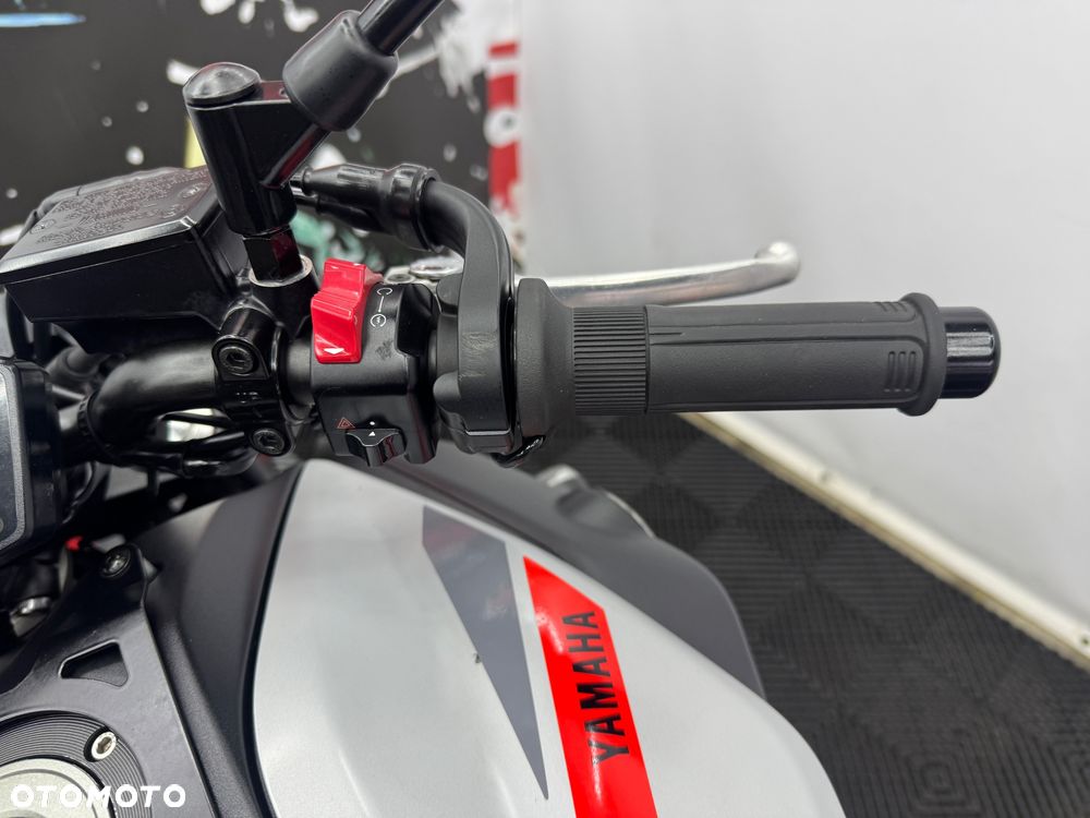 Yamaha MT - 26