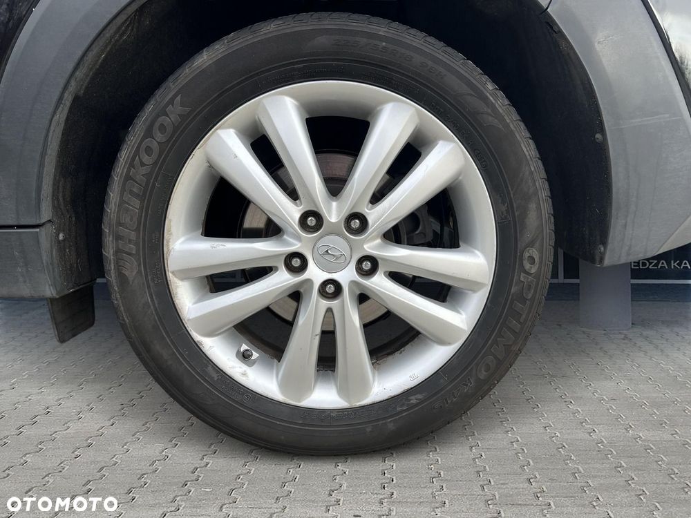 Hyundai Tucson 1.7 CRDI BlueDrive Classic 2WD - 24