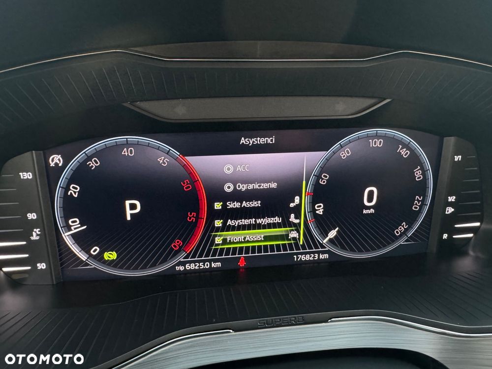 Skoda Superb 2.0 TDI Ambition DSG7 - 38