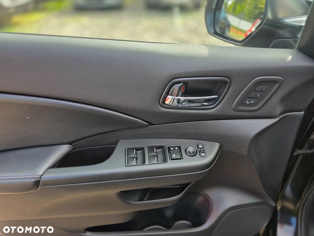 Honda CR-V 2.0i-VTEC 4WD Automatik Executive - 12