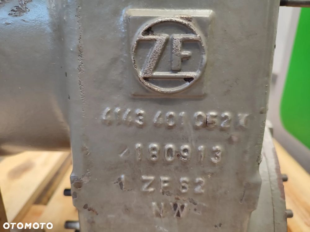 Skrzynia biegów 4143425094A Przekładnia ZF 4143401052  Liebherr LH 30 - 13