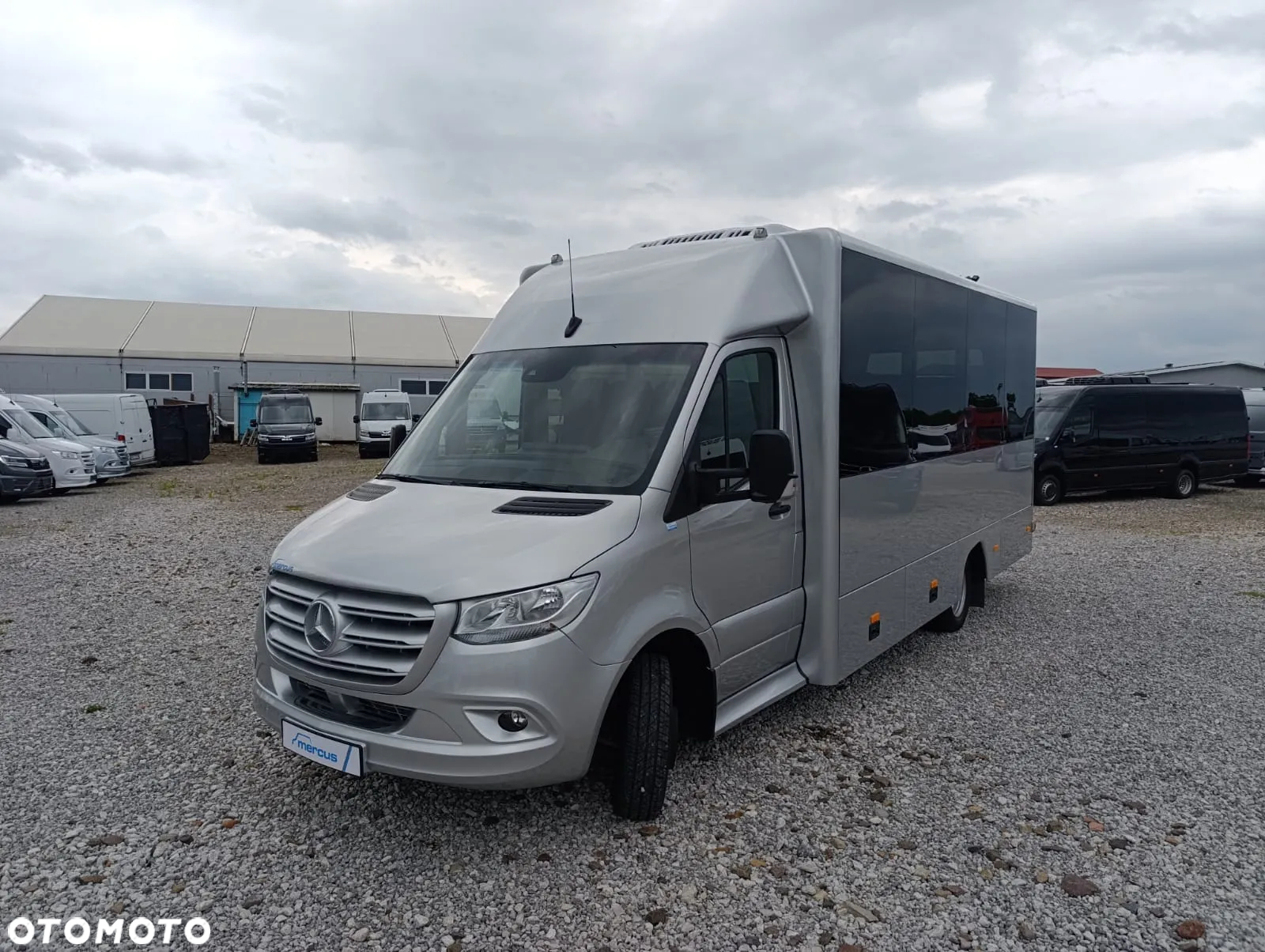 Mercedes-Benz Sprinter 519 - 12