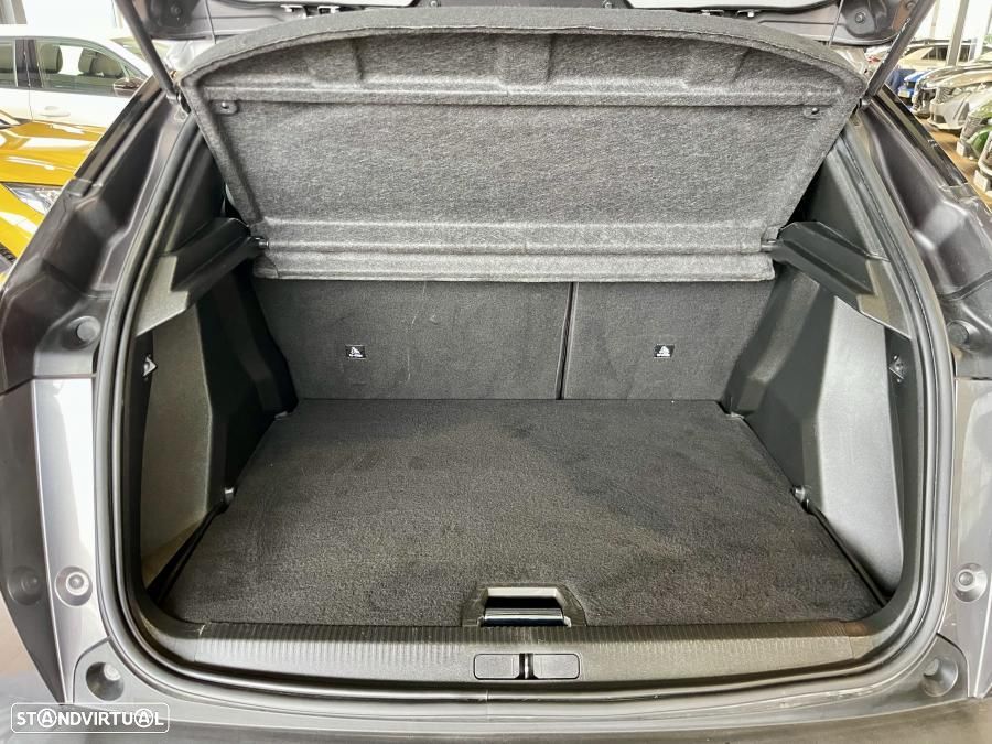 Peugeot 2008 1.2 PureTech Style - 29