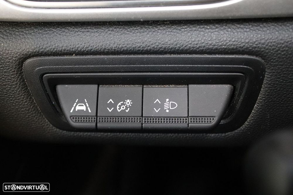 Renault Captur 1.0 TCe Techno Bi-Fuel - 20