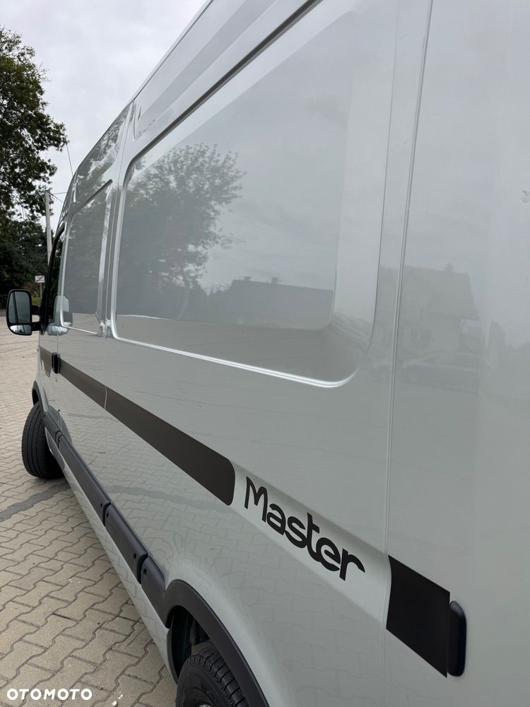 Renault Master - 15