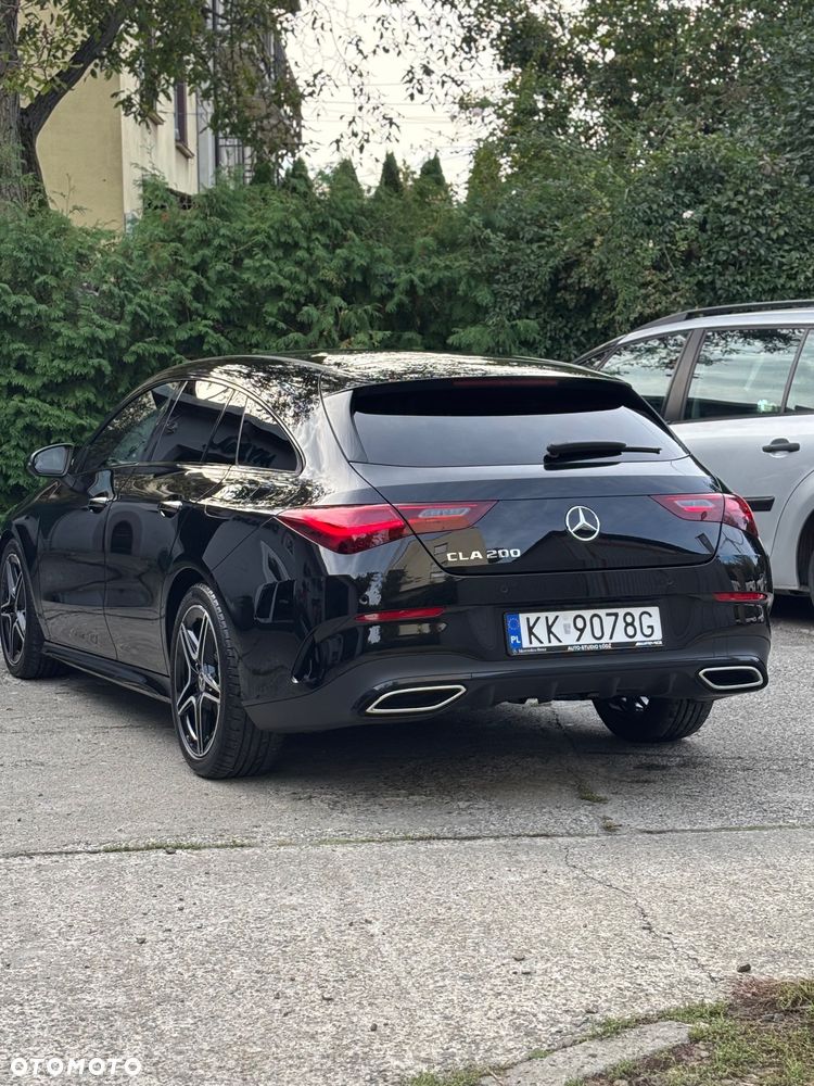 Mercedes-Benz CLA 200 AMG Line 7G-DCT - 3