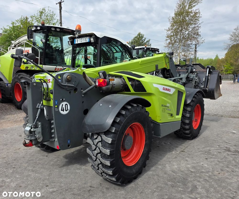 Claas Scorpion 741 VARIPOWER - 13