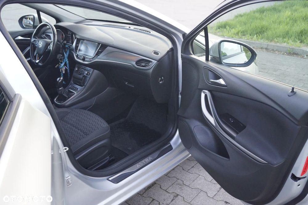 Opel Astra - 28
