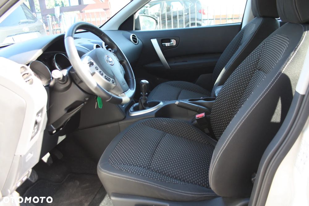 Nissan Qashqai 2.0 tekna - 9