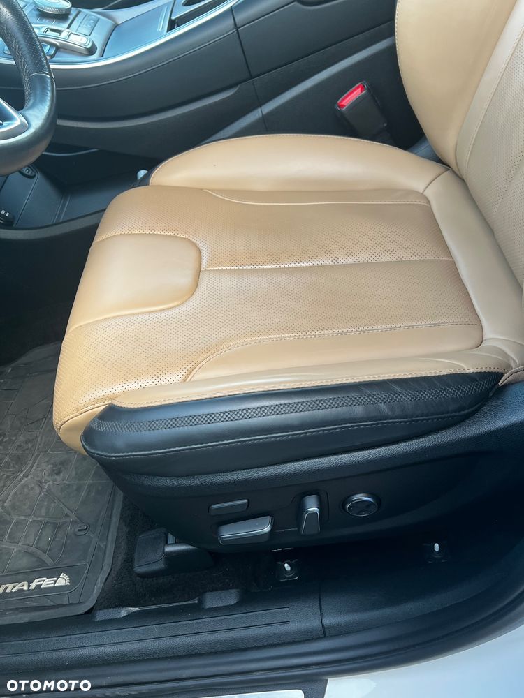 Hyundai Santa Fe 1.6 T-GDI HEV Premium - 14