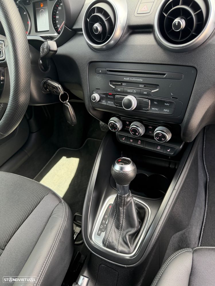 Audi A1 Sportback 1.6 TDI S tronic S line edition - 14