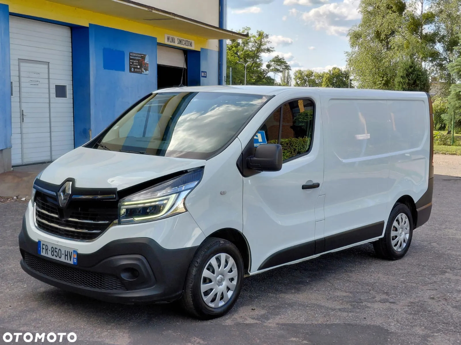 Renault Trafic - 2