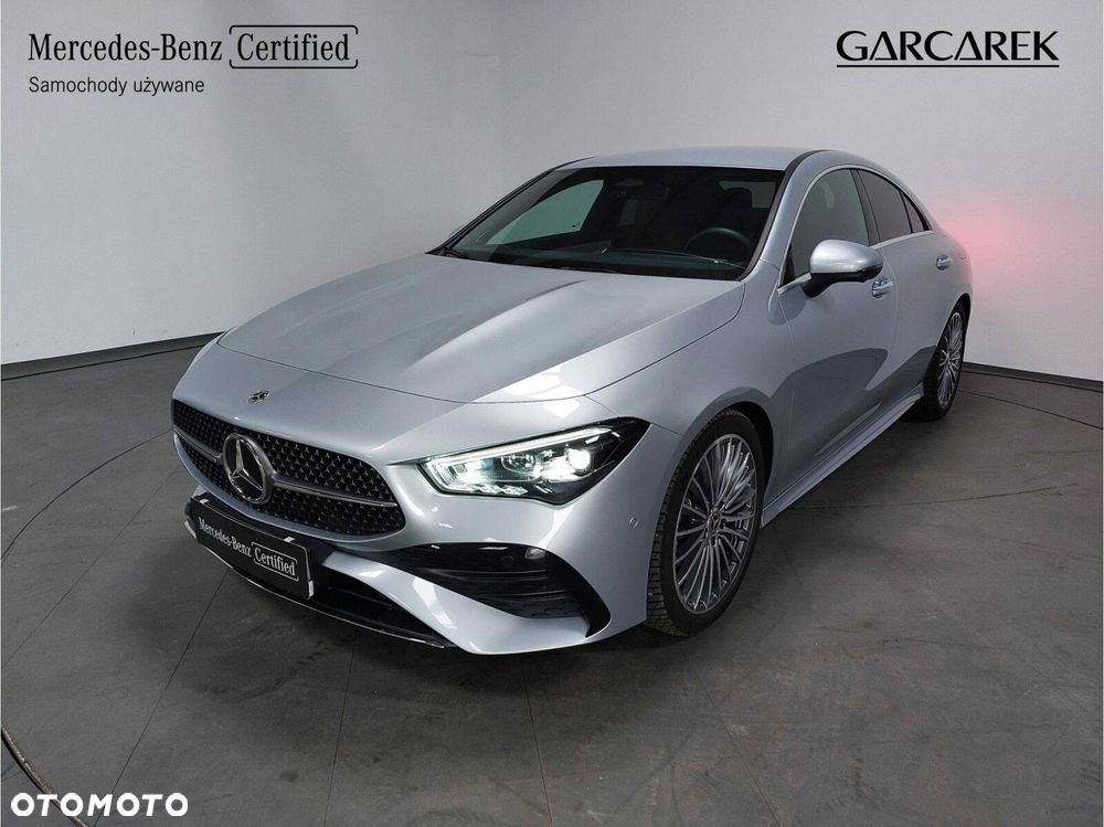 Mercedes-Benz CLA - 4