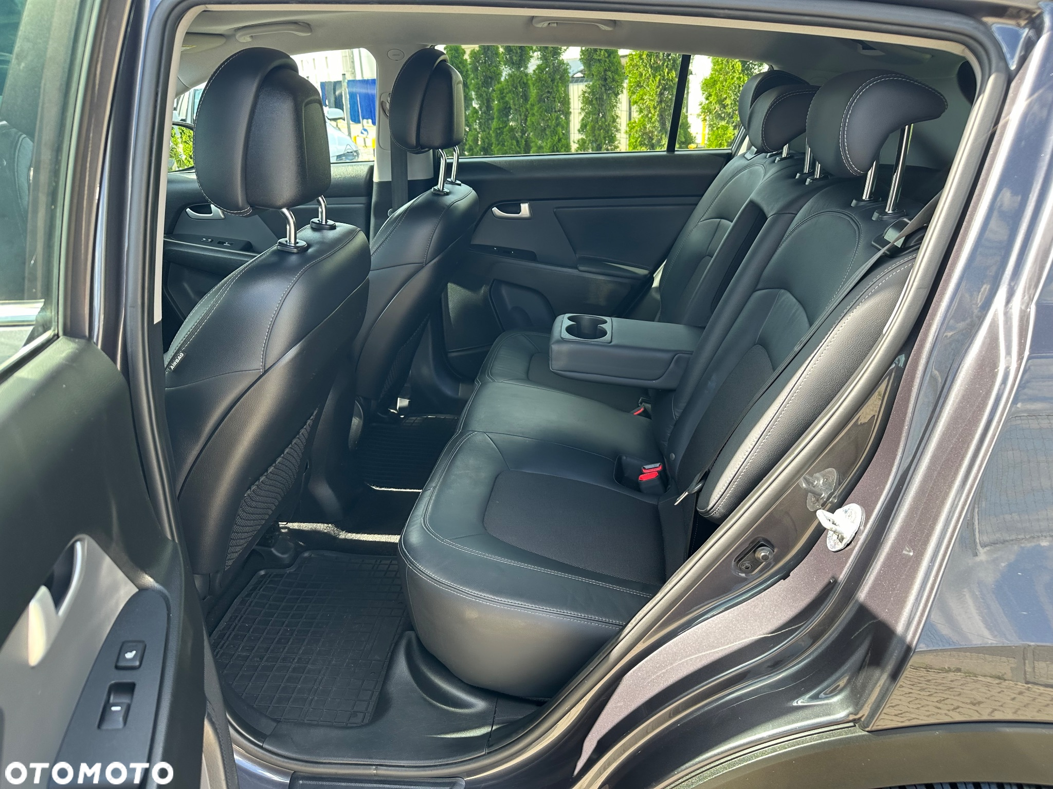 Kia Sportage - 10