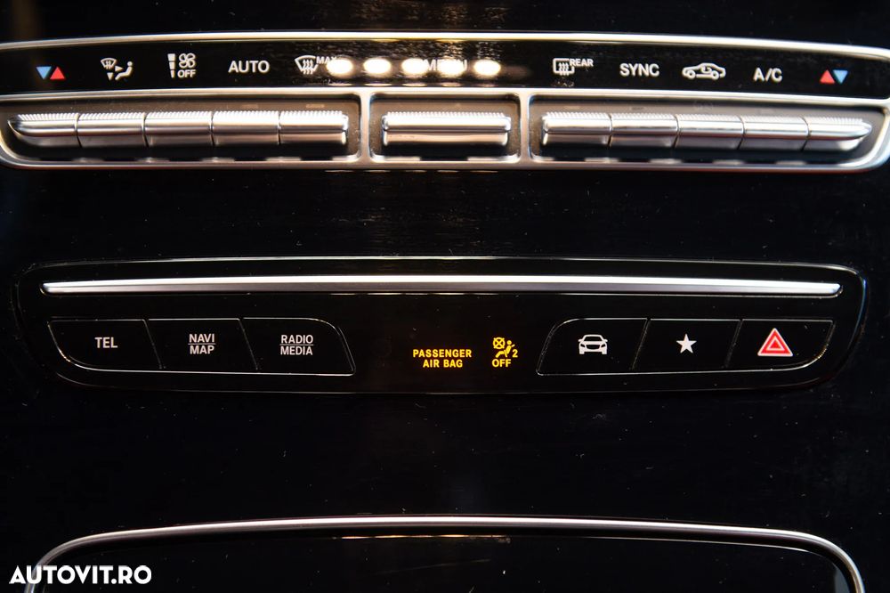 Mercedes-Benz GLC Coupe 220 d 4Matic 9G-TRONIC AMG Line - 22