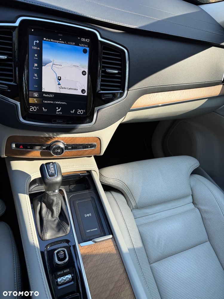 Volvo XC 90 D5 AWD Inscription 7os - 21