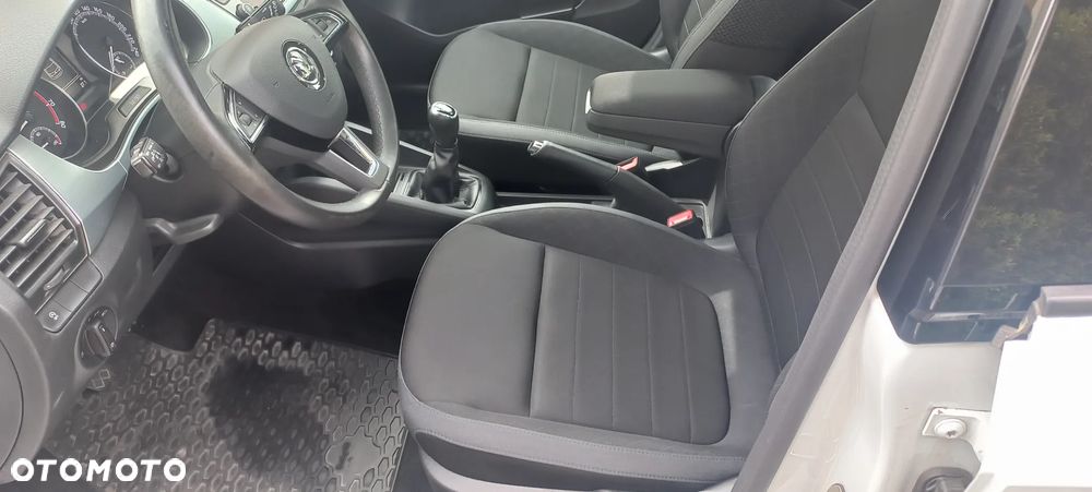 Skoda Fabia - 17