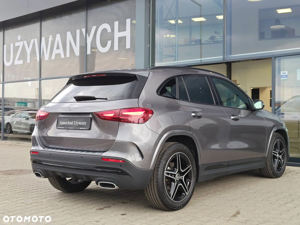 Mercedes-Benz GLA 200 AMG Line - 5