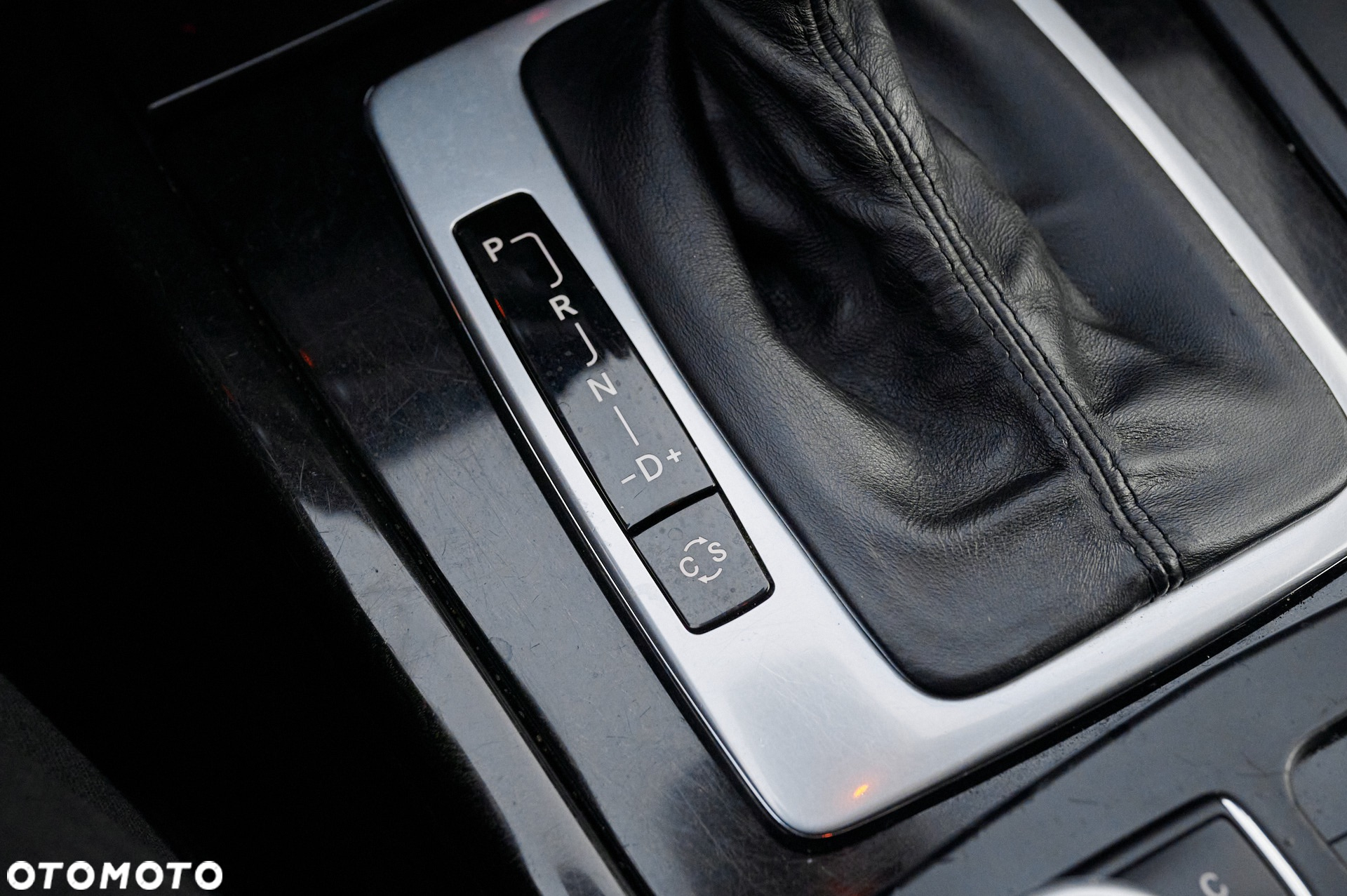 Mercedes-Benz Klasa E 200 BlueTEC 7G-TRONIC Avantgarde - 37