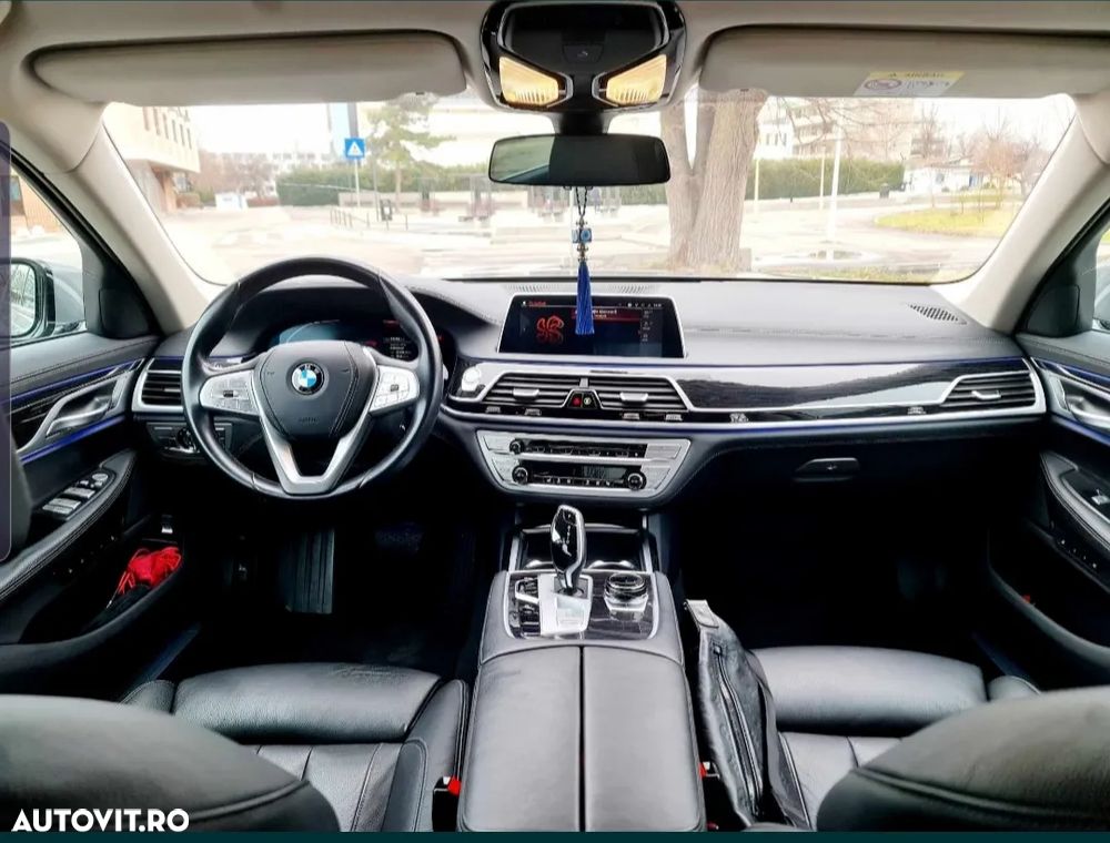 BMW Seria 7 730d xDrive - 2
